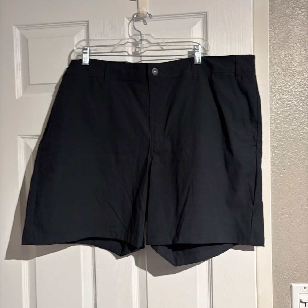 Columbia Sportswear Mens Black Hiking Utility Shorts Size 44W 7L